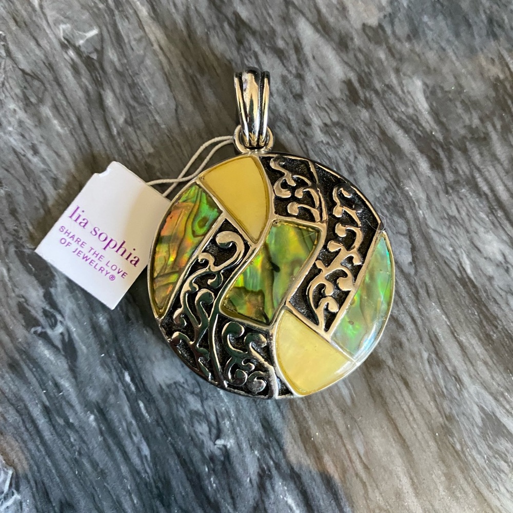 Lia Sophia GR, by Lisa Slide Pendant